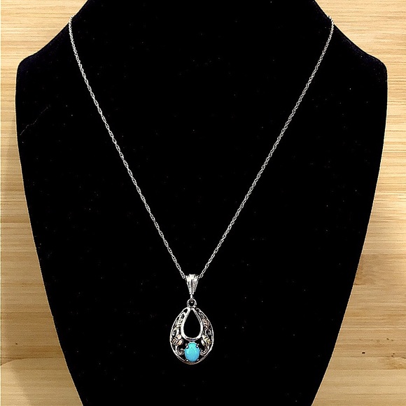 $82  Black Hills Gold Estate Pendant & Chain  Copyright C.CO STER 12K  N/C 925 - Picture 4 of 10